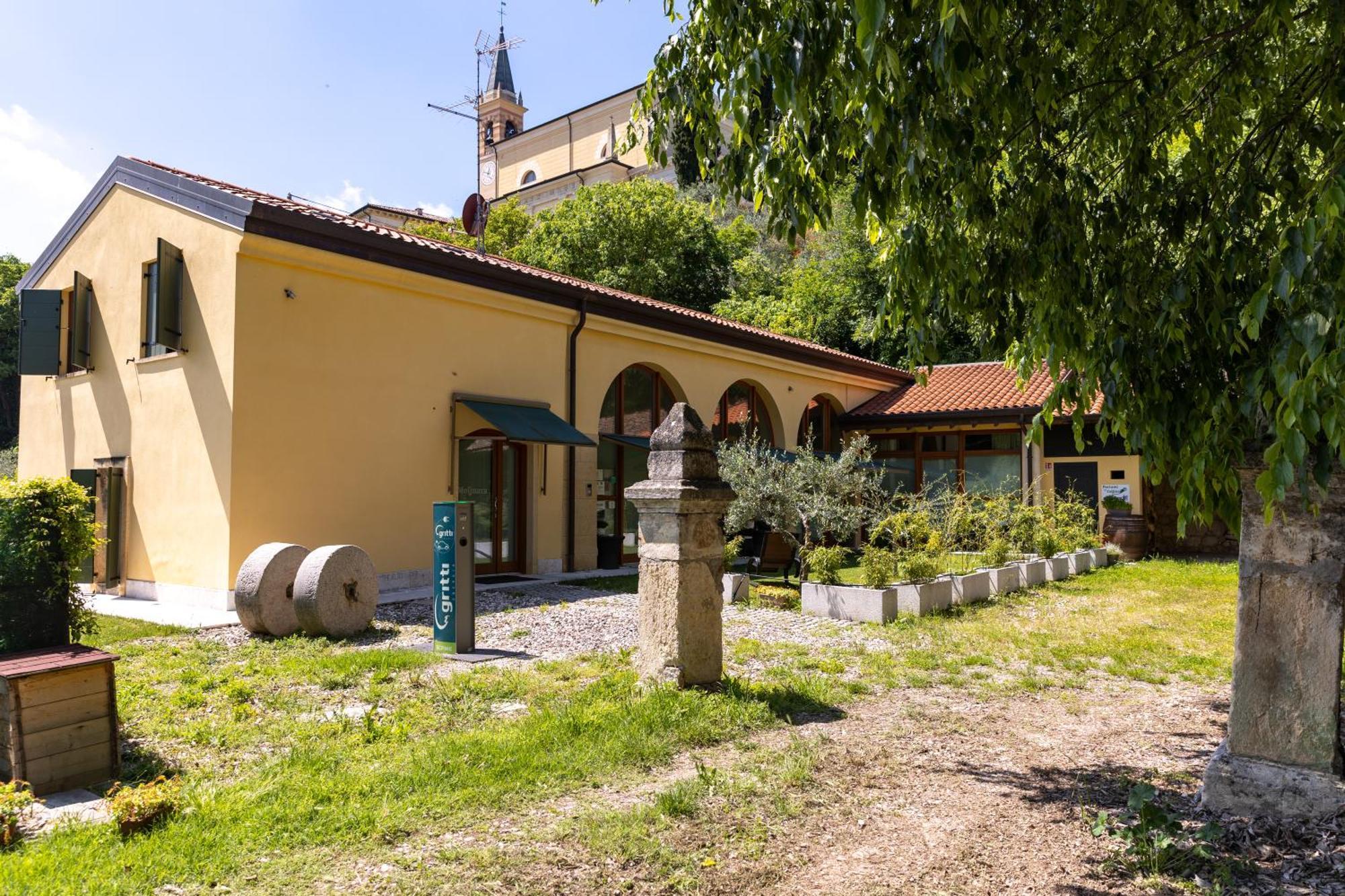Portami In Collina Villa San Martino Buon Albergo Bagian luar foto